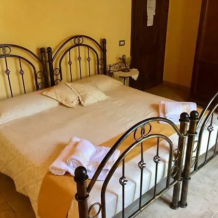 カントリーハウス I Carrubi San Priamo